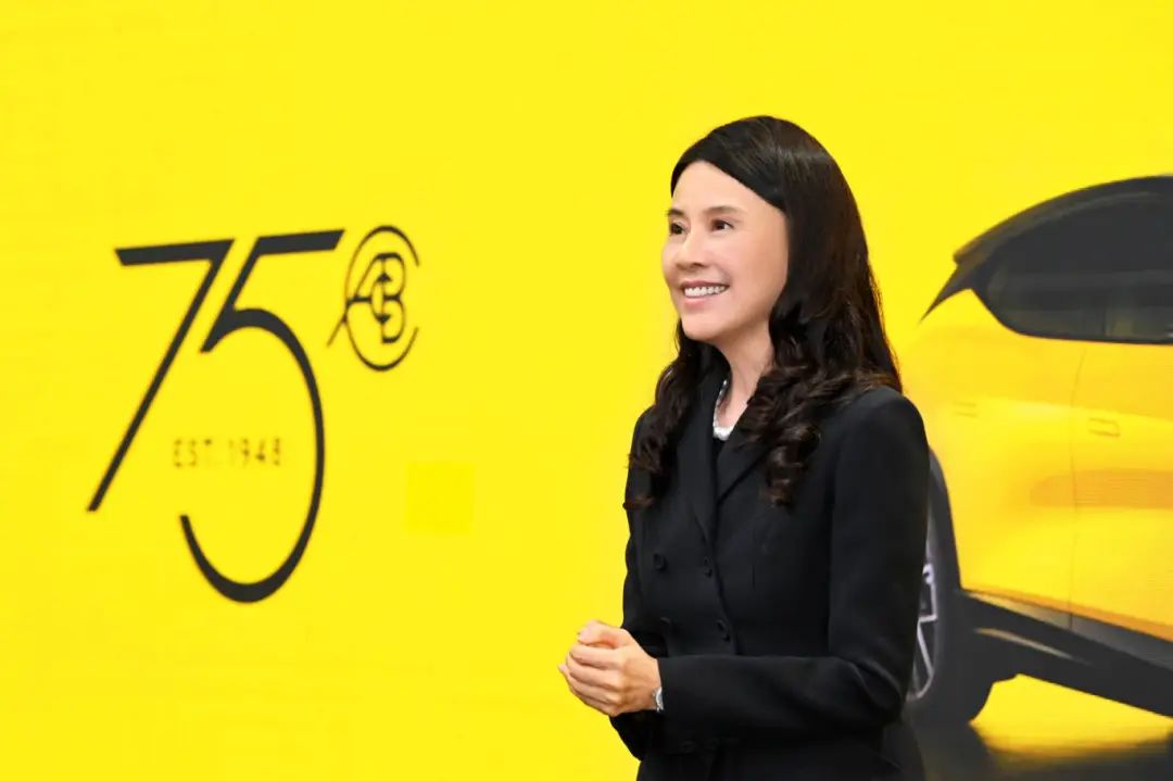 欽培吉執掌中國區,蓮花跑車重構增長邏輯 欽培吉執掌中國區,蓮花跑車重構增長邏輯
