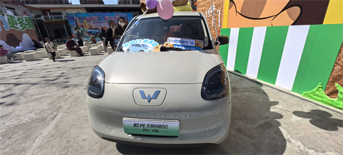 潮流出行新體驗(yàn)? 五菱宏光 MINIEV 四門版鄭州品鑒會(huì)