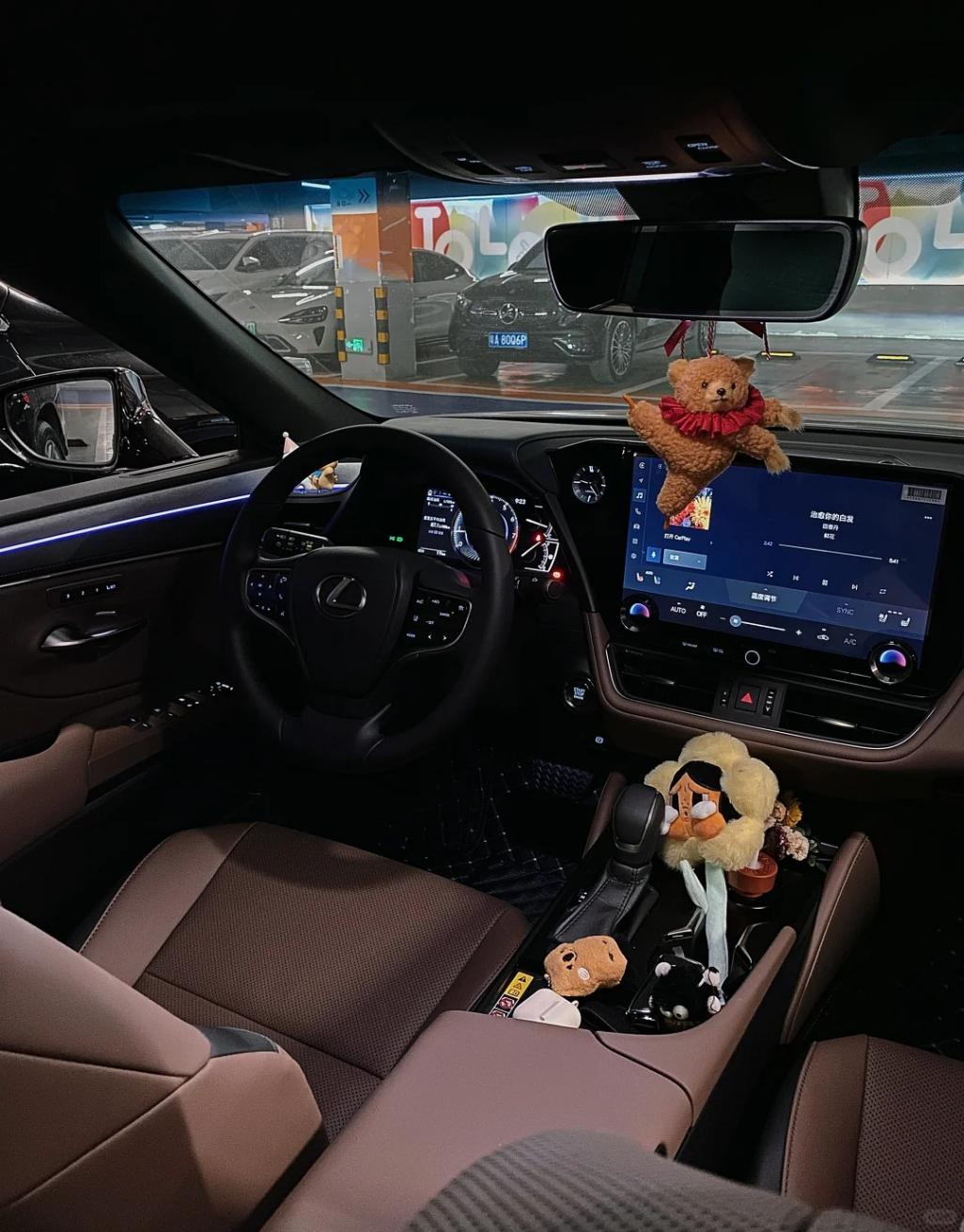 豪華車狹路相逢!捷豹XFL和雷克薩斯ES誰是你的菜?