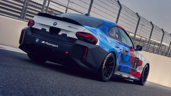 為賽道而生,寶馬發布入門級賽車M2 Racing