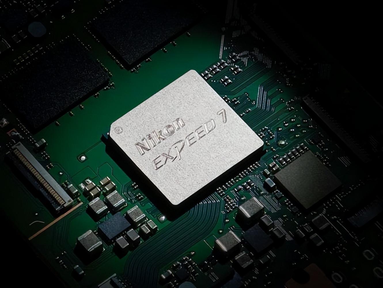 還在糾結?尼康Z52與索尼A7C2怎么選?
